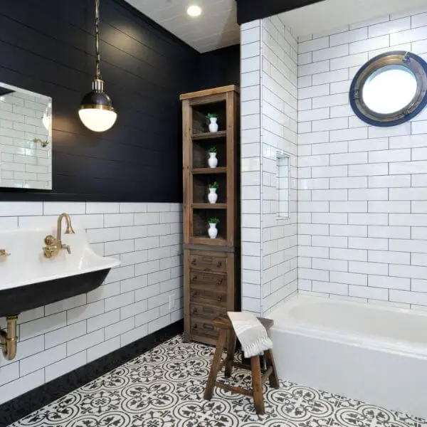 Textured White Tiles with Black Accents