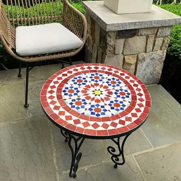 Create a Mosaic Tile Tabletop