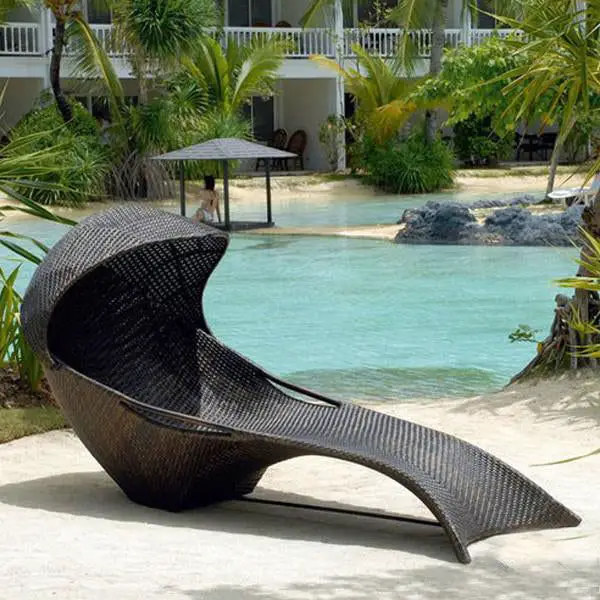 Luxurious Loungers for Sun-Soaked Days