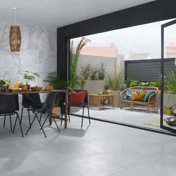 Seamless Indoor-Outdoor Transition
