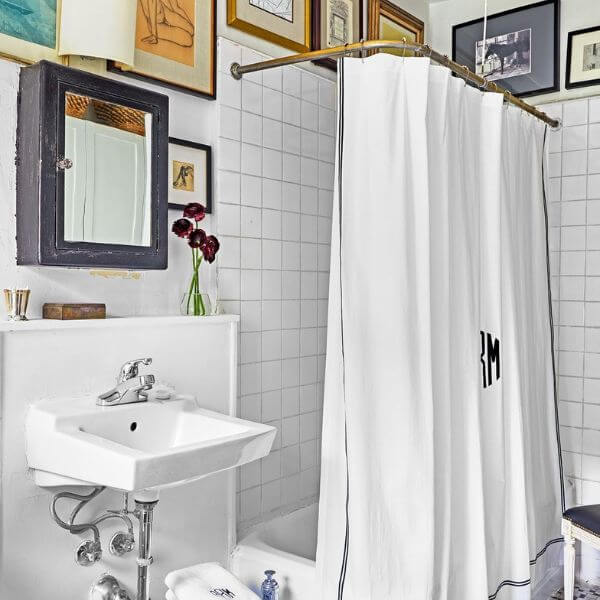Choose a Shower Curtain with Vertical Stripes