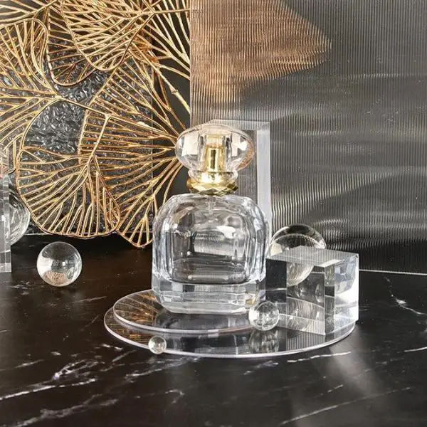 Display Elegant Perfume Bottles