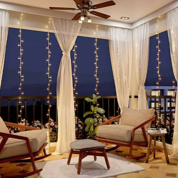 Hang Outdoor Curtains