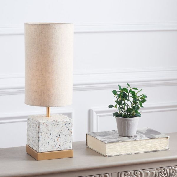 Make a Vintage-Look Lamp Stand with Rustic Charm