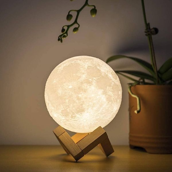 Moon Phase Sconce Enchants Your Evenings