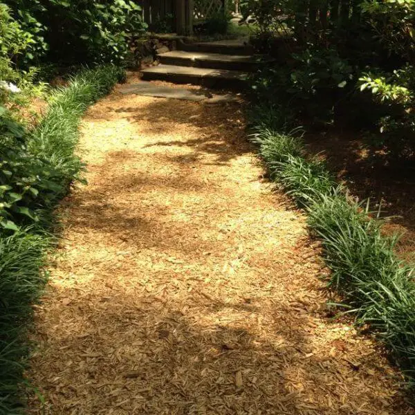 Mulch Paths for a Natural Look