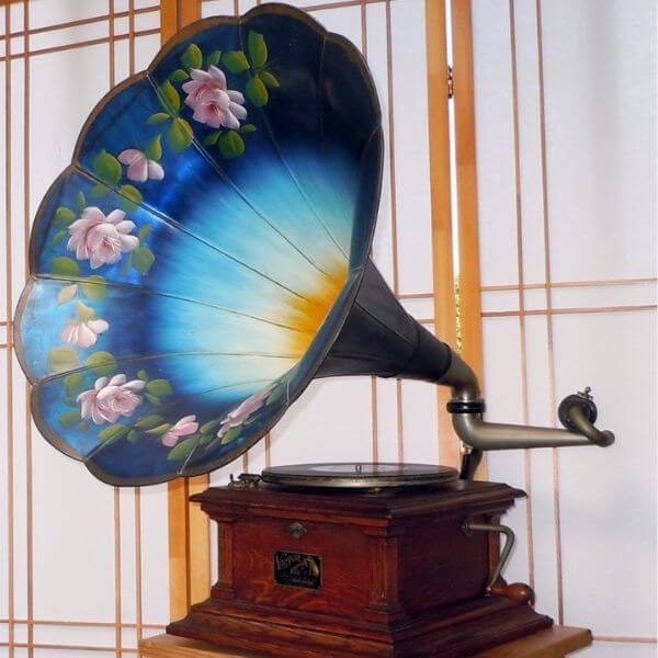 Phonograph Horns Amplify Floral Displays