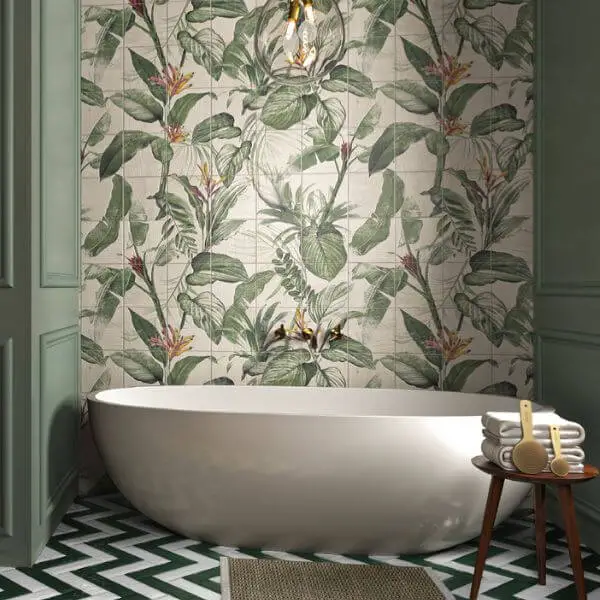 Whimsical Wallpaper Welcomes Imagination