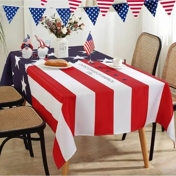  Use American Flag Tablecloths for a Festive Dining Setup